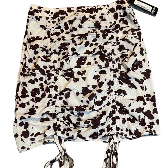 Mini skirt - Picture 1 of 4